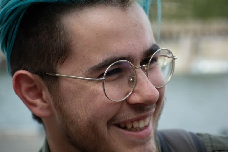 Portrait de Nathan Rousseaux, doctorant au Laboratoire de physique corpusculaire de Caen.